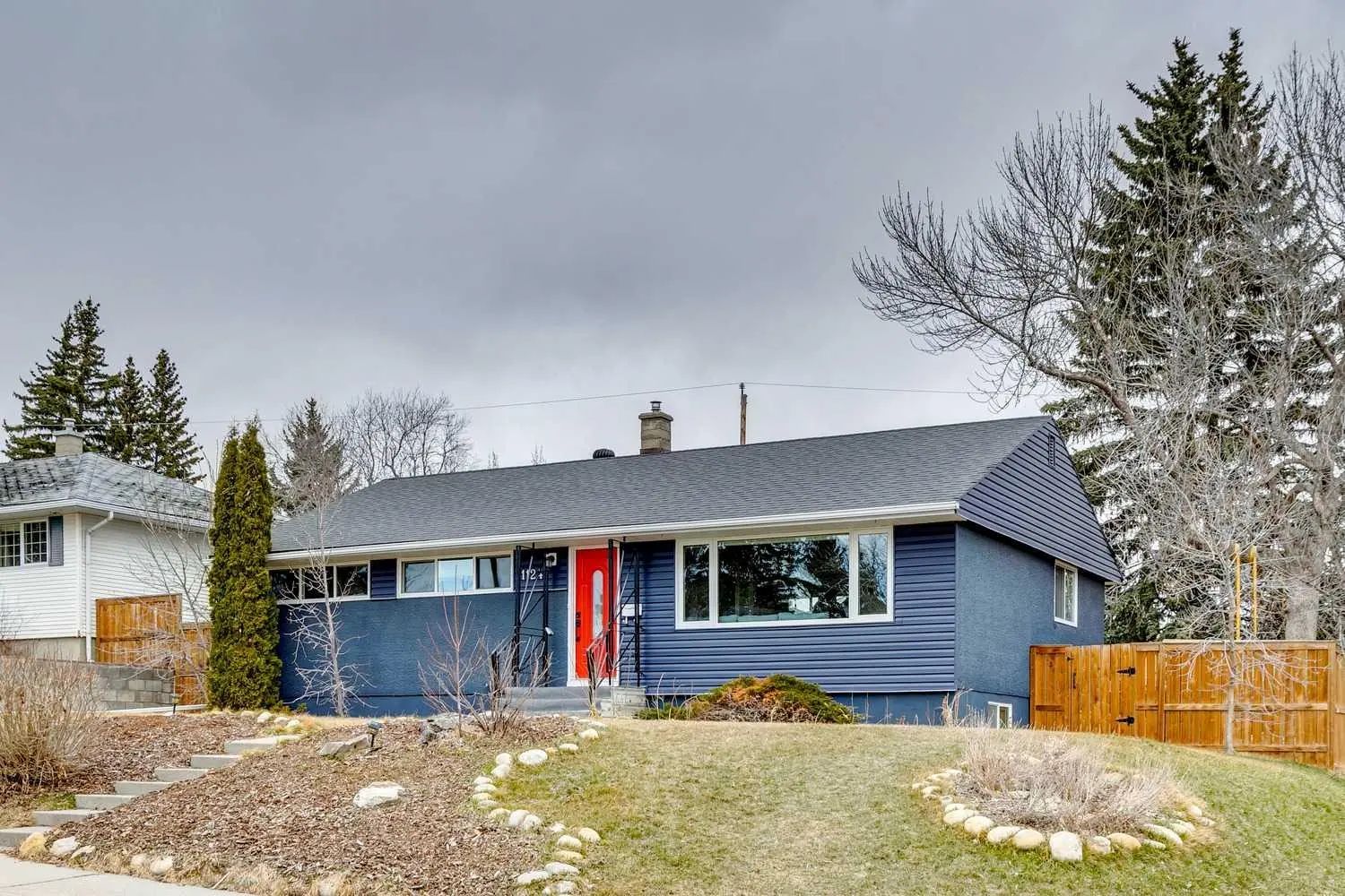 Xxxx Trafford Drive Nw Calgary Alberta T2K 2T8 Thorncliffe Details