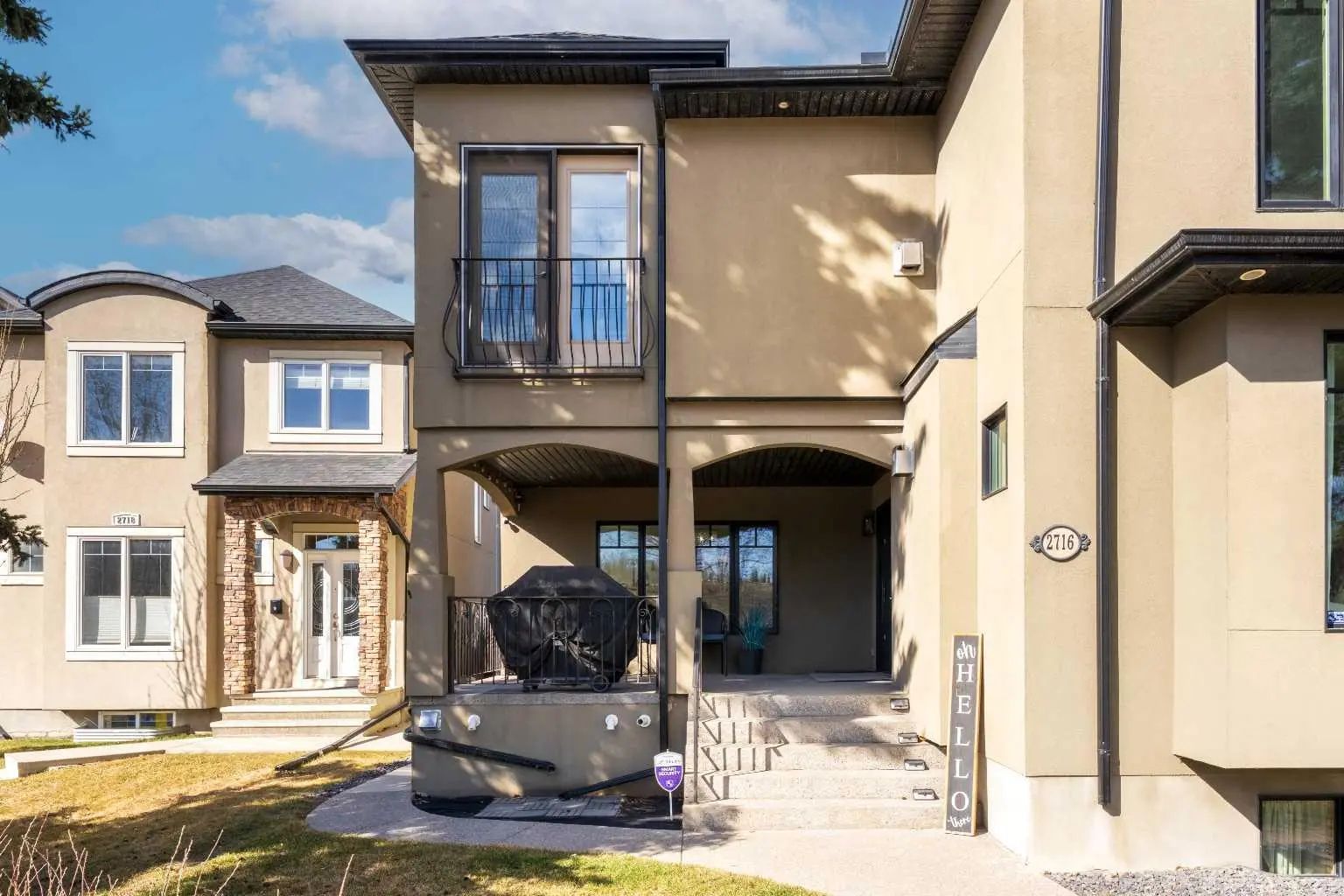 Xxxx Parkdale Boulevard Nw Calgary Alberta T2N 3S7 West Hillhurst Details