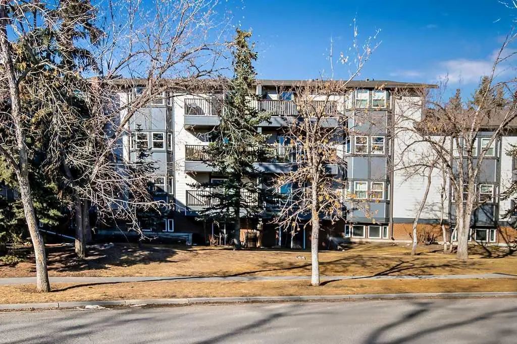 Xxx, Xxx Westwood Drive Sw Calgary Alberta T3C 3T9 Westgate Details