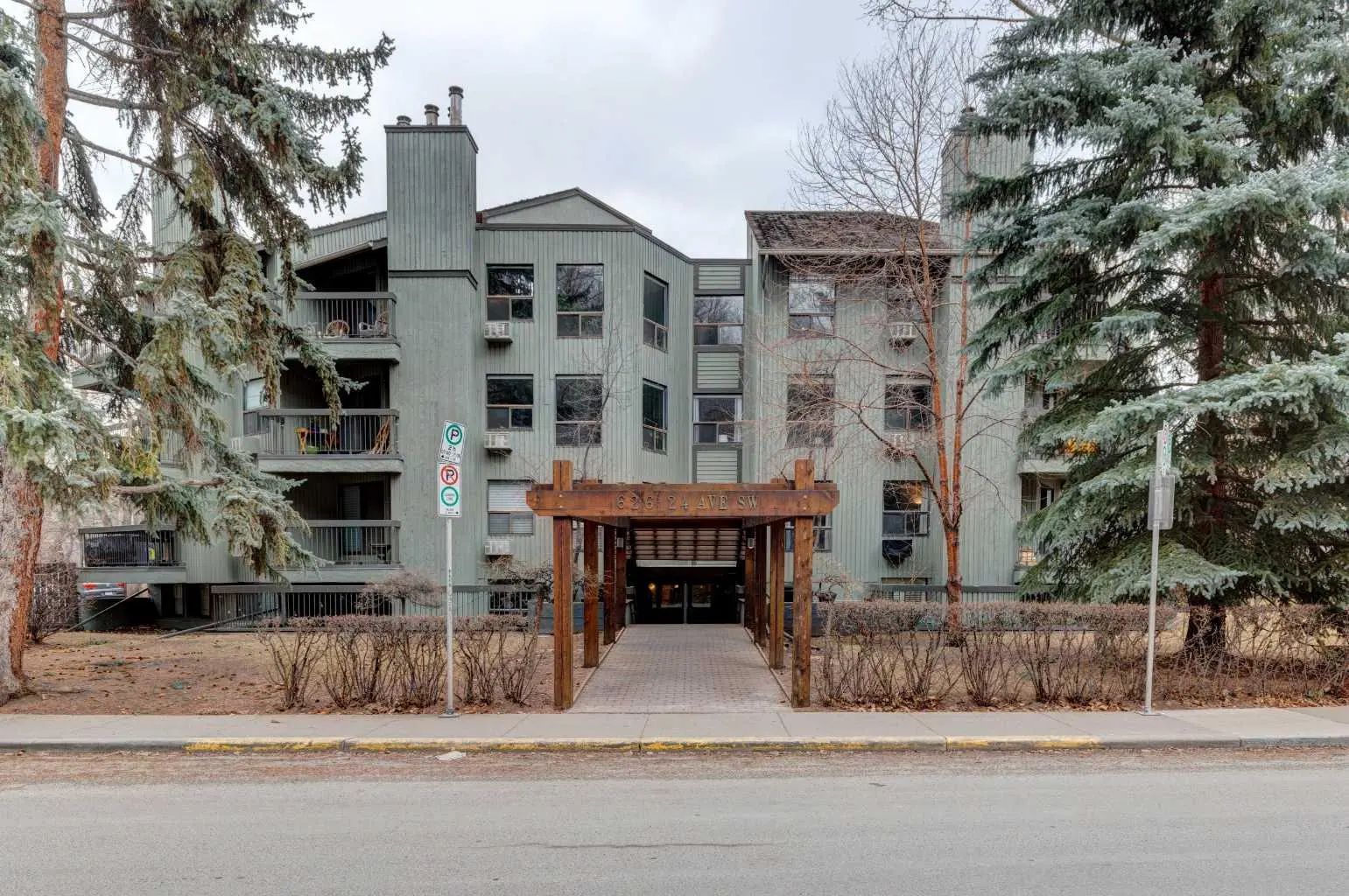 Xxx, Xxx Xx Avenue Sw Calgary Alberta T2S 0K6 Cliff Bungalow Details