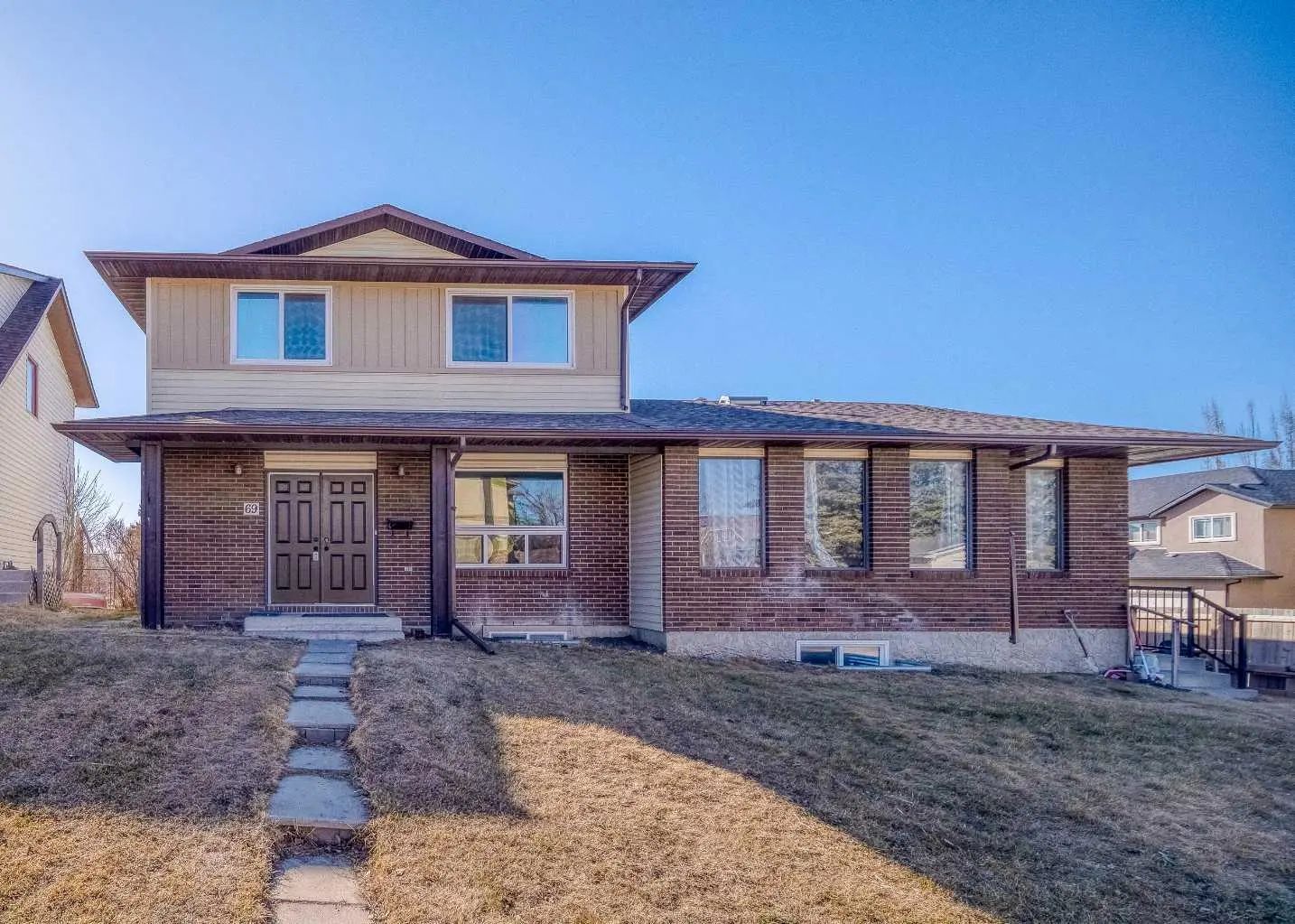 Xx Dalhousie Crescent Nw Calgary Alberta T3A 2H7 Dalhousie Details