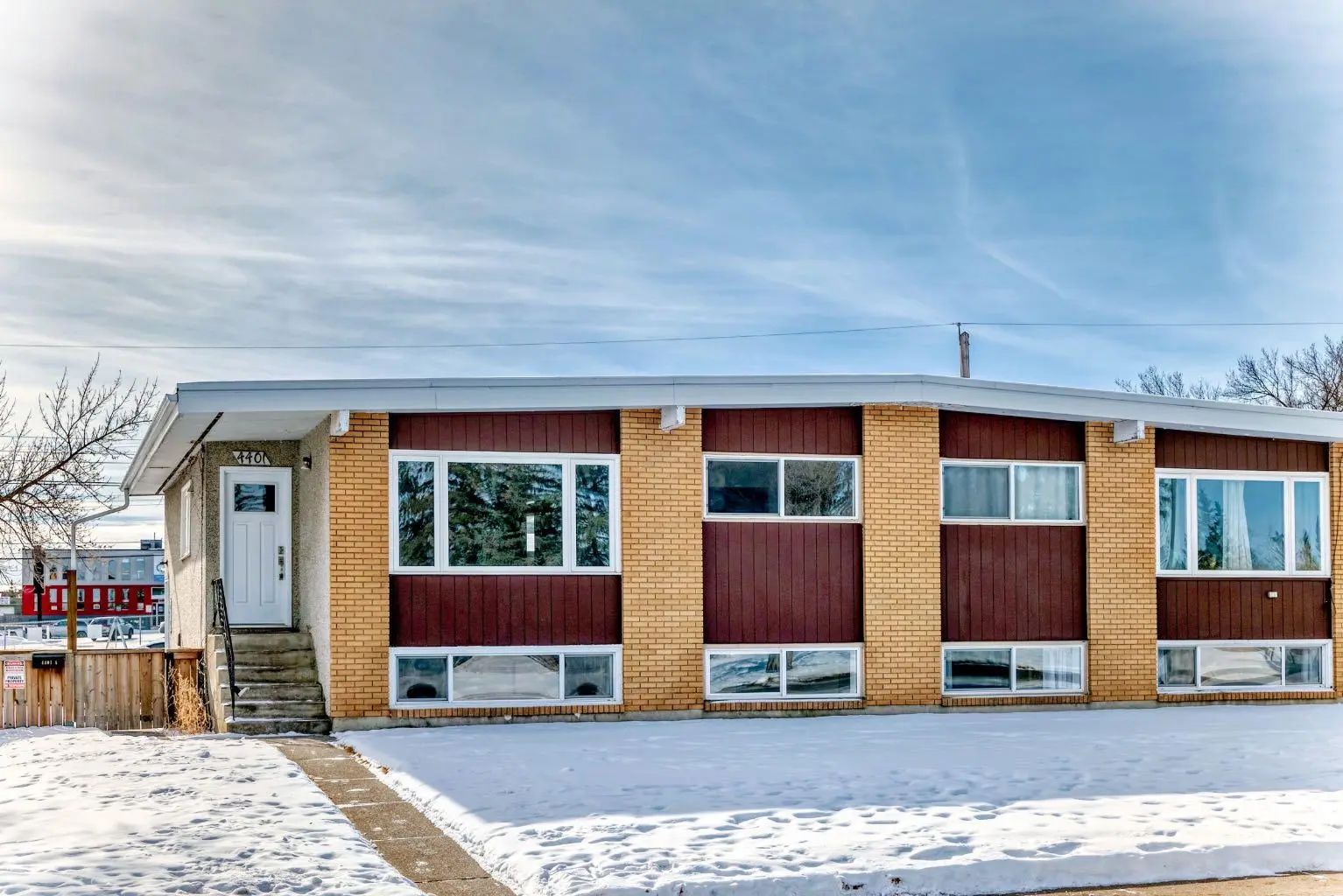 Xxxx Greenview Drive Ne Calgary Alberta T2E 5R3 Greenview Details