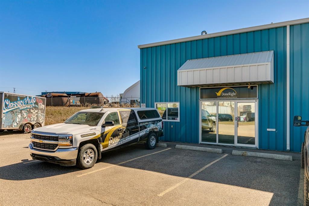 X, Xx East Lake Circle Ne Airdrie Alberta T4A 2J9 East Lake Industrial Details