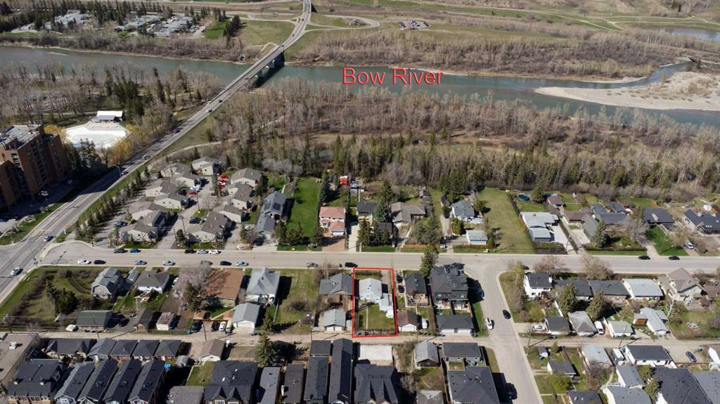Xxxx Xx Avenue Nw Calgary Alberta T3B 2B1 Bowness Details