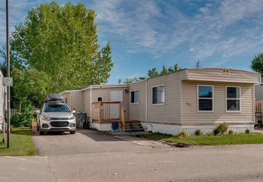 Xxx, Xxxx Xx Avenue Se Calgary Alberta T2A 0W6 Red Carpet Details