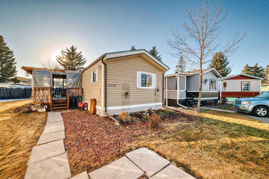 Xxxx Burroughs Manor Ne Calgary Alberta T1Y 6K1 Monterey Park Details