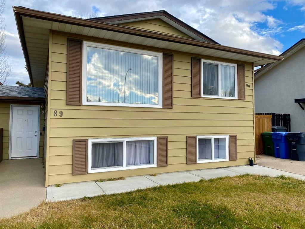 Xx Oxford Road W Lethbridge Alberta T1K 4V6 Varsity Village Details