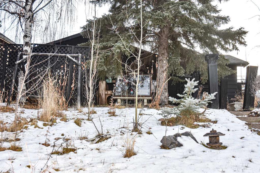 Xxxx Canberra Road Nw Calgary Alberta T2L 0S3 Collingwood Details