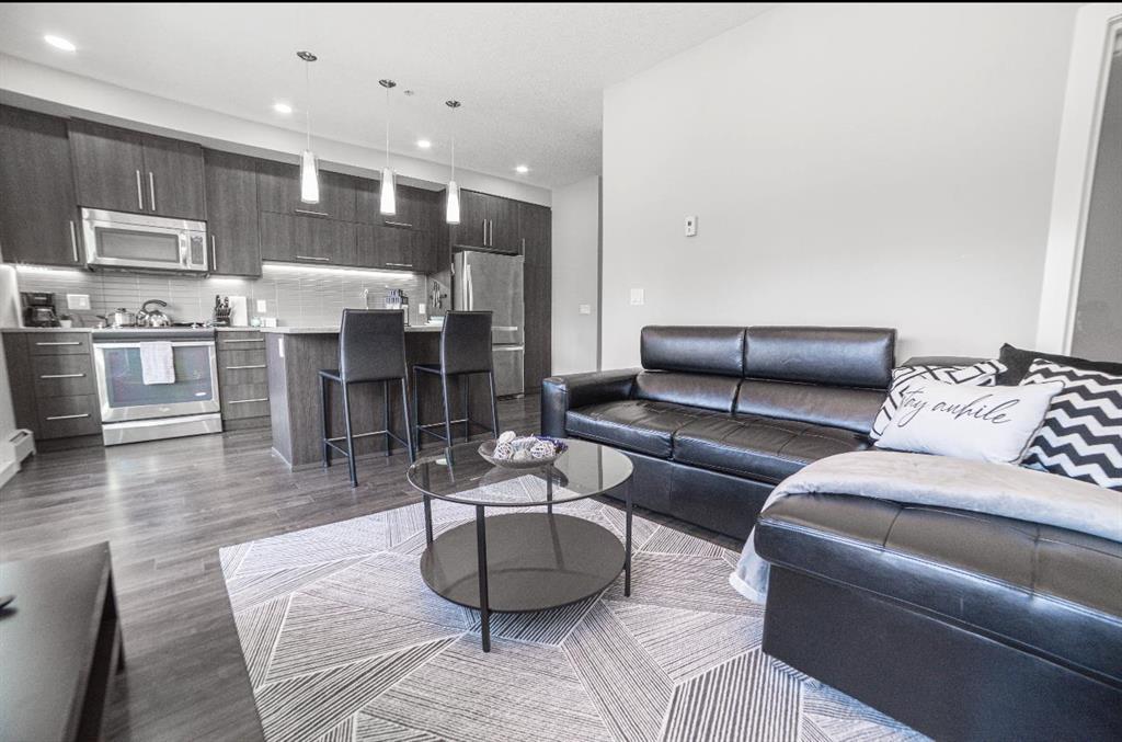Xxx, Xx Xx Avenue Sw Calgary Alberta T2S 3H4 Parkhill Details
