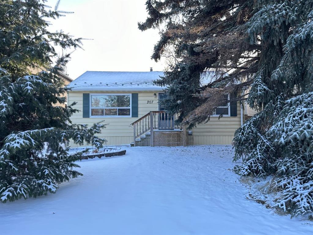 Xxx Xx Avenue Nw Calgary Alberta T2M 2P8 Tuxedo Park Details