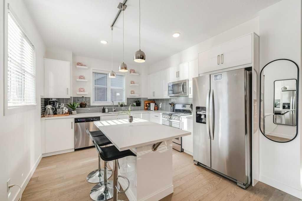 Xxx Walden Path Se Calgary Alberta T2X 4C4 Walden Details