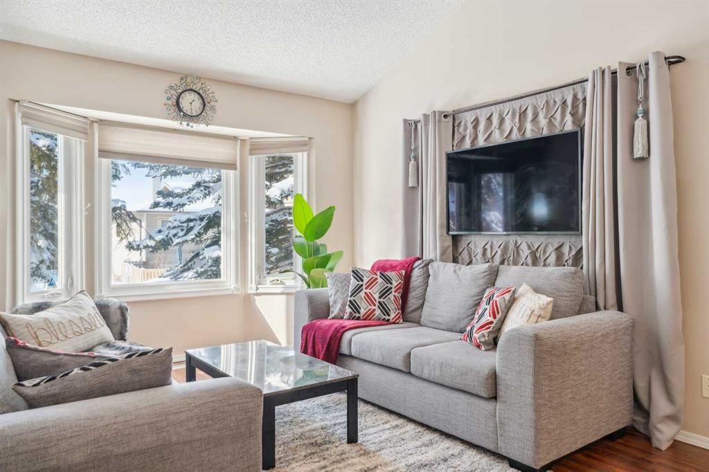 Xxx Falshire Terrace Ne Calgary Alberta T3J 3B3 Falconridge Details