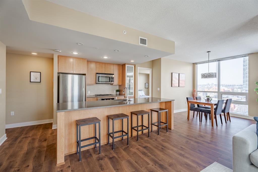 Xxx, Xxxx Xx Avenue Sw Calgary Alberta T2R 0P4 Beltline Details