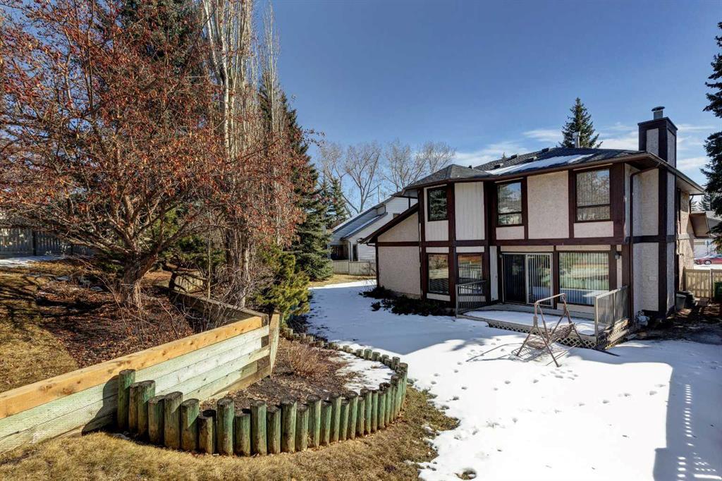 Xx Woodacres Place Sw Calgary Alberta T2W 4W1 Woodbine Details