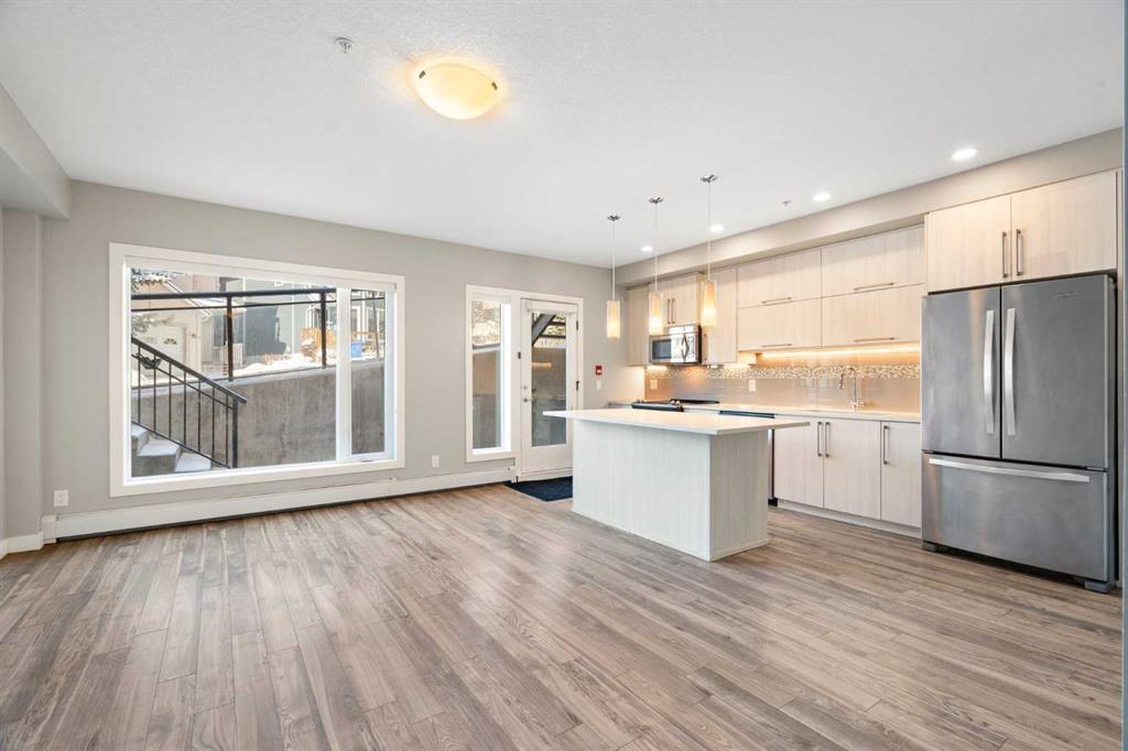 Xx Xx Avenue Sw Calgary Alberta T2S 3H4 Parkhill Details