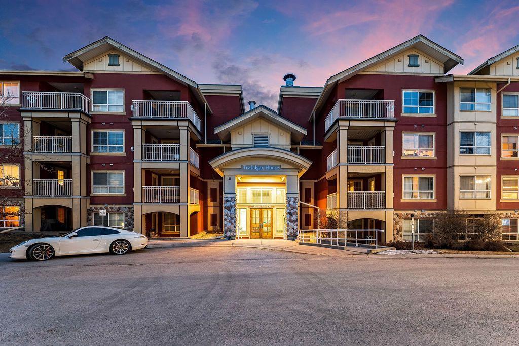 Xxx, Xx Richard Place Sw Calgary Alberta T3N 7N6 Lincoln Park Details