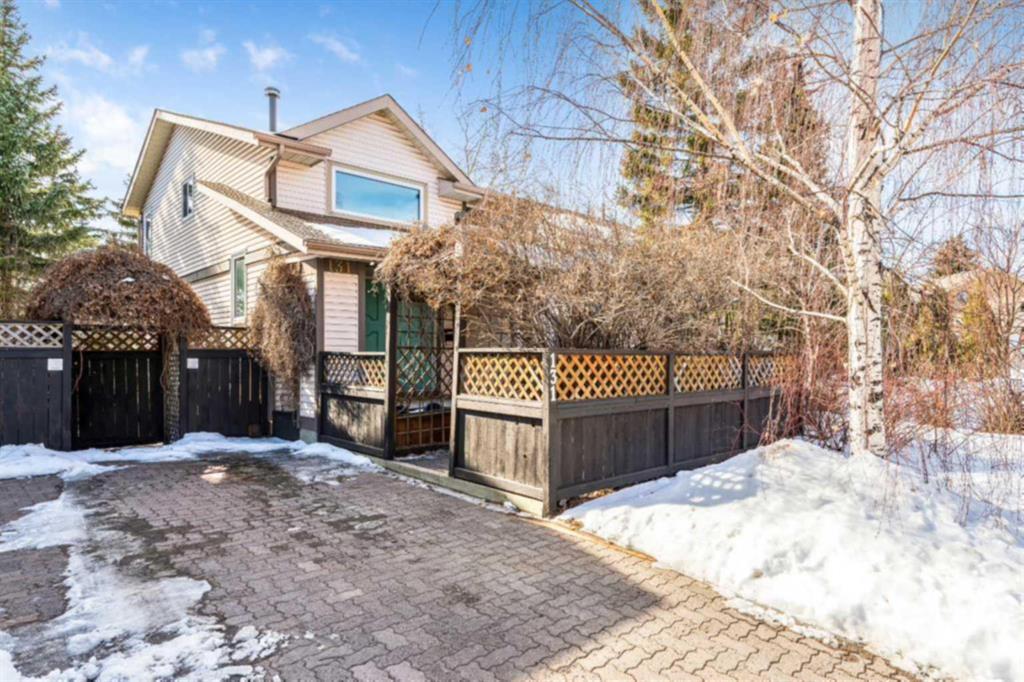 Xxx Stradwick Rise Sw Calgary Alberta T3H 1G7 Strathcona Park Details