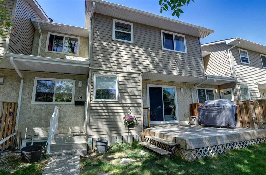 Xx, Xxxx X Avenue Se Calgary Alberta T2A 5Z7 Penbrooke Meadows Details