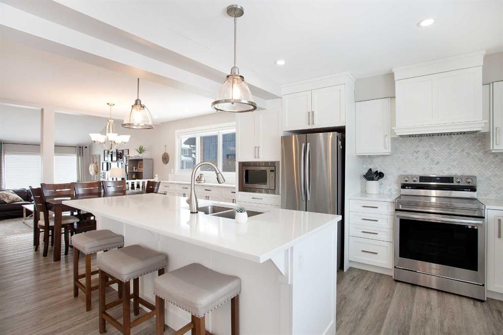 Xx Deerbrook Crescent Se Calgary Alberta T2J 6G3 Deer Run Details