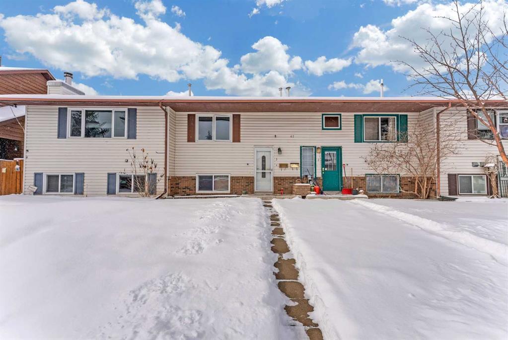 X, Xx Cedarwood Hill Sw Calgary Alberta T2W 3H4 Cedarbrae Details