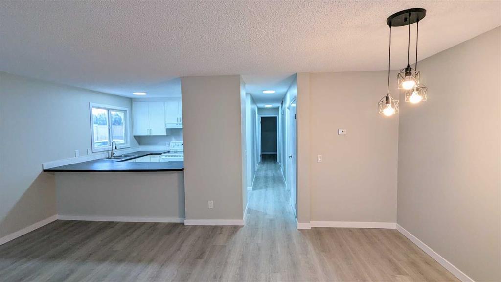 X, Xxxx Fonda Way Se Calgary Alberta T2A 5W7 Forest Heights Details