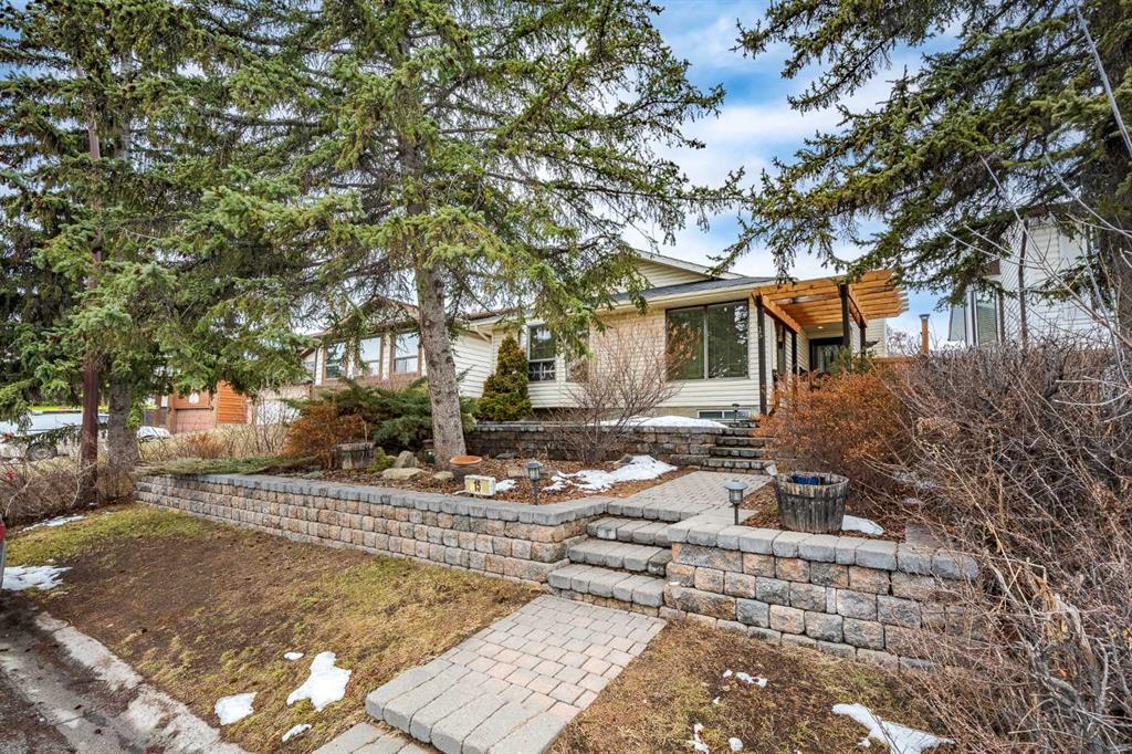 Xx Millbank Court Sw Calgary Alberta T2G 0Z8 Millrise Details