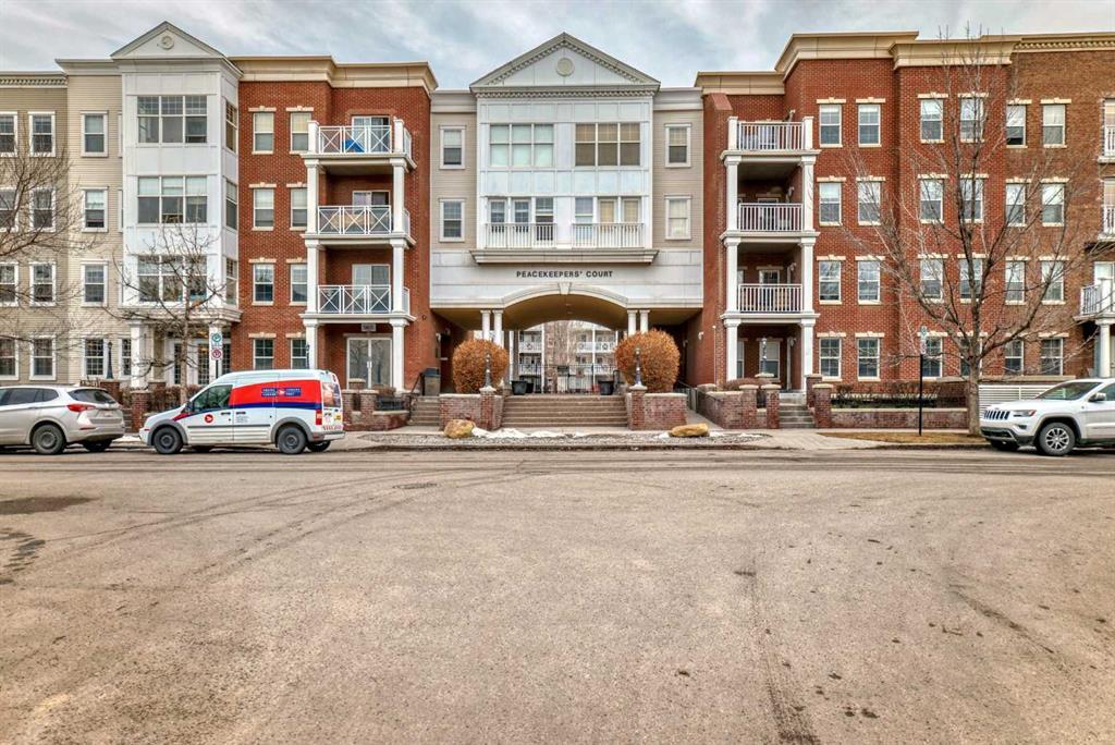 Xxxx, Xxxx Henwood Street Sw Calgary Alberta T3E 7R2 Garrison Green Details