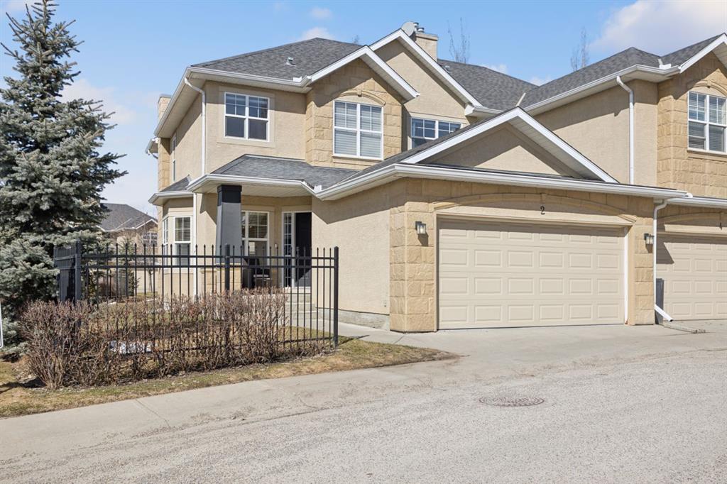 X, Xx Strathlea Common Sw Calgary Alberta T3H 5P9 Strathcona Park Details