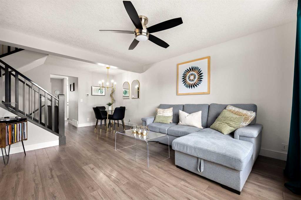 Xx Woodfern Road Sw Calgary Alberta T2W 4Y4 Woodbine Details