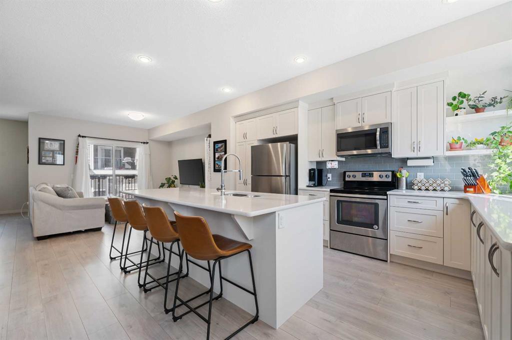 Xxx Nolanlake Villas Nw Calgary Alberta T3R 0Z7 Nolan Hill Details