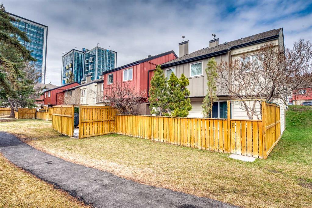 #xx, Xxxx Dalton Drive Nw Calgary Alberta T3A2H4 Dalhousie Details