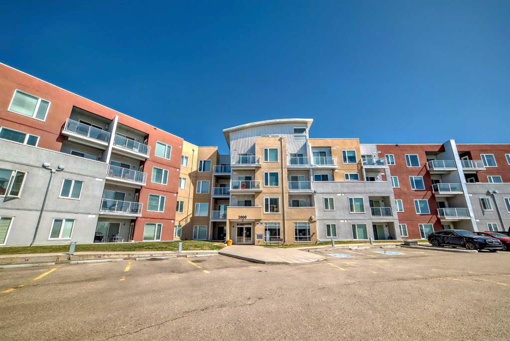 Xxxx, Xxx East Lake Boulevard Ne Airdrie Alberta T4A 0G6 East Lake Industrial Details