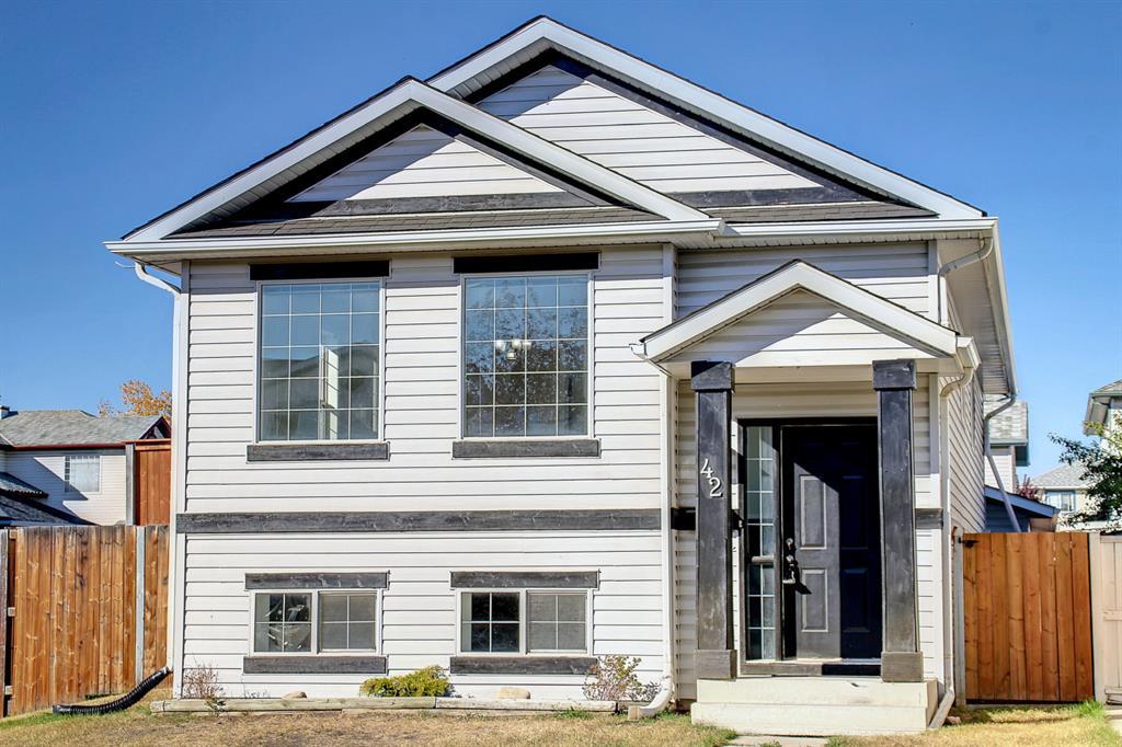 Xx San Fernando Crescent Ne Calgary Alberta T1Y 7E7 Monterey Park Details