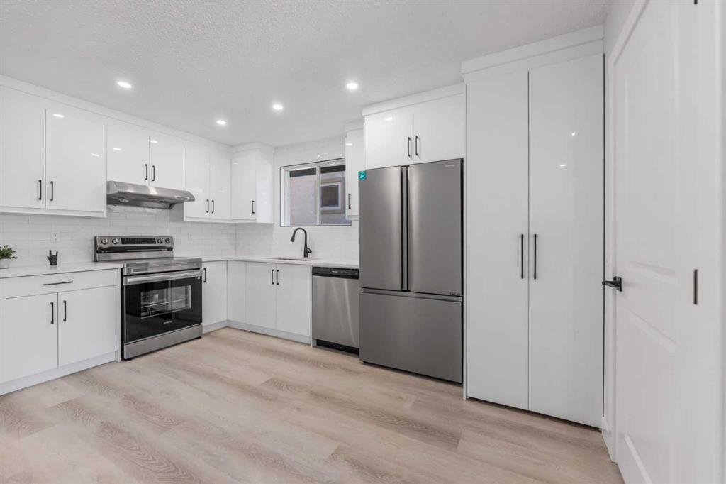 Xx Bermondsey Court Nw Calgary Alberta T3K 1V7 Beddington Heights Details