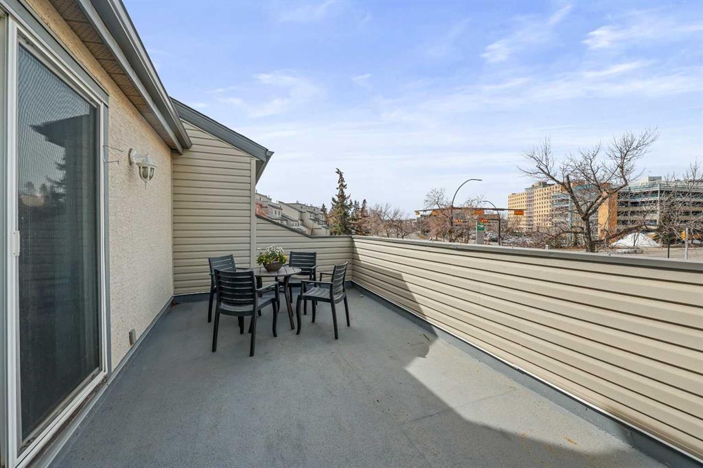 Xxxx, Xxxx Xx Street Nw Calgary Alberta T2N 4M1 St Andrews Heights Details