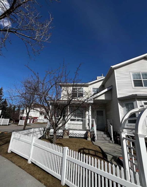 Xx Country Village Landing Ne Calgary Alberta T3K 5K1 Country Hills Village Details