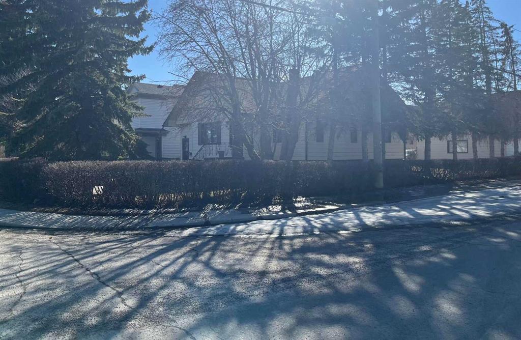 Xxxx Xx Street Sw Calgary Alberta T3E2E9 Killarney/Glengarry Details