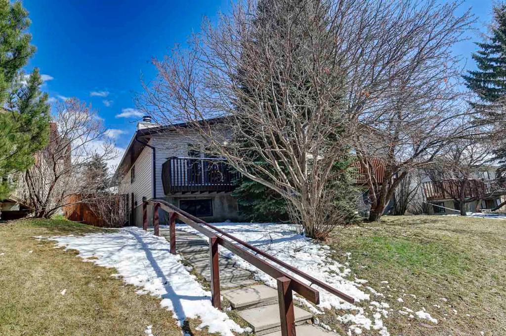 Xx Ranchero Rise Nw Calgary Alberta T3G 1E2 Ranchlands Details