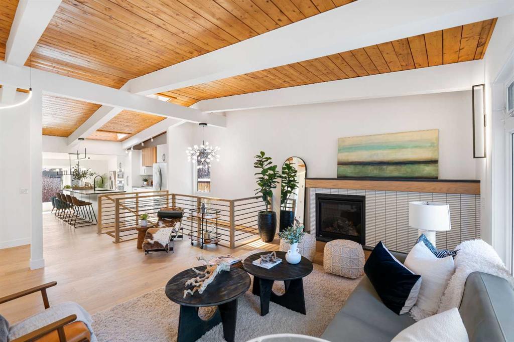 Xx Winchester Crescent Sw Calgary Alberta T3C 2V2 Westgate Details