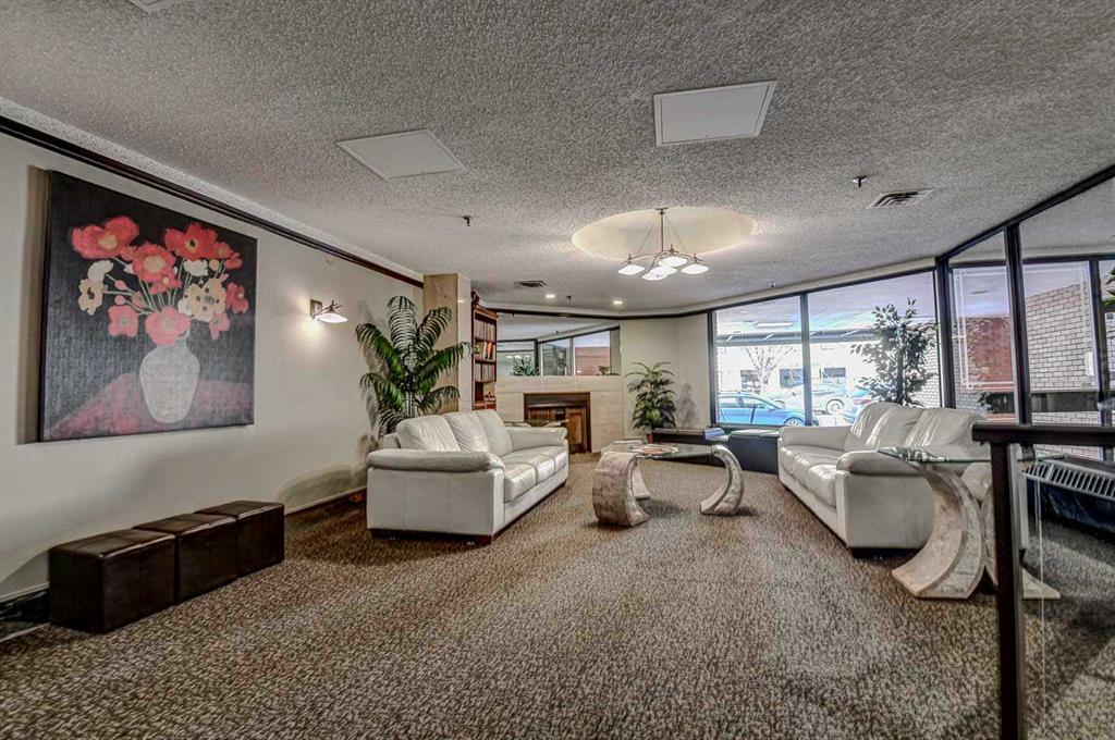 Xxx, Xxxx X Avenue Nw Calgary Alberta T2N 4N7 Hillhurst Details