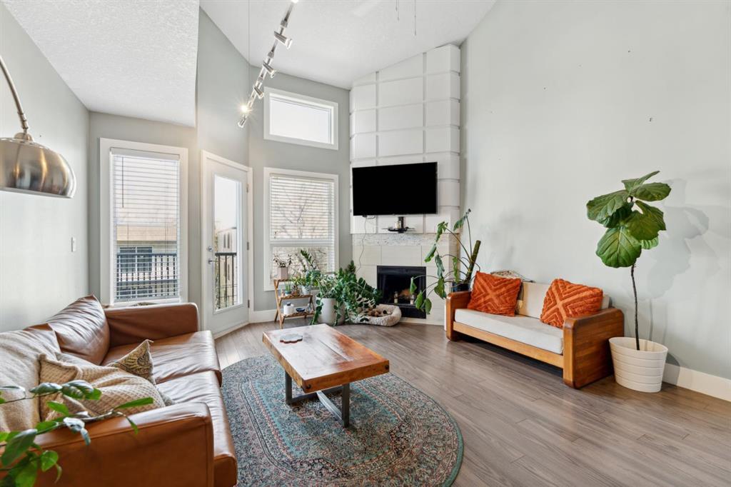 Xxxx Xxa Street Sw Calgary Alberta T2T 4S1 Bankview Details