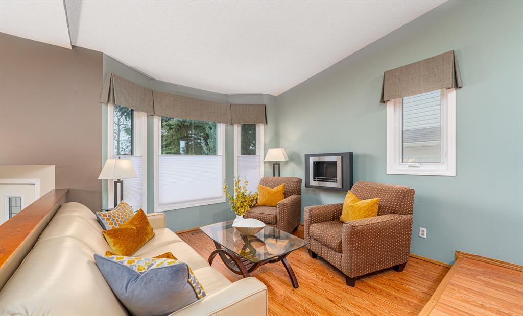 Xxxxx Shawbrooke Drive Sw Calgary Alberta T2Y2Y4 Shawnessy Details