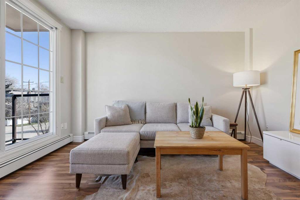 Xxx, Xxx Xx Avenue Sw Calgary Alberta T2S0V4 Parkhill Details