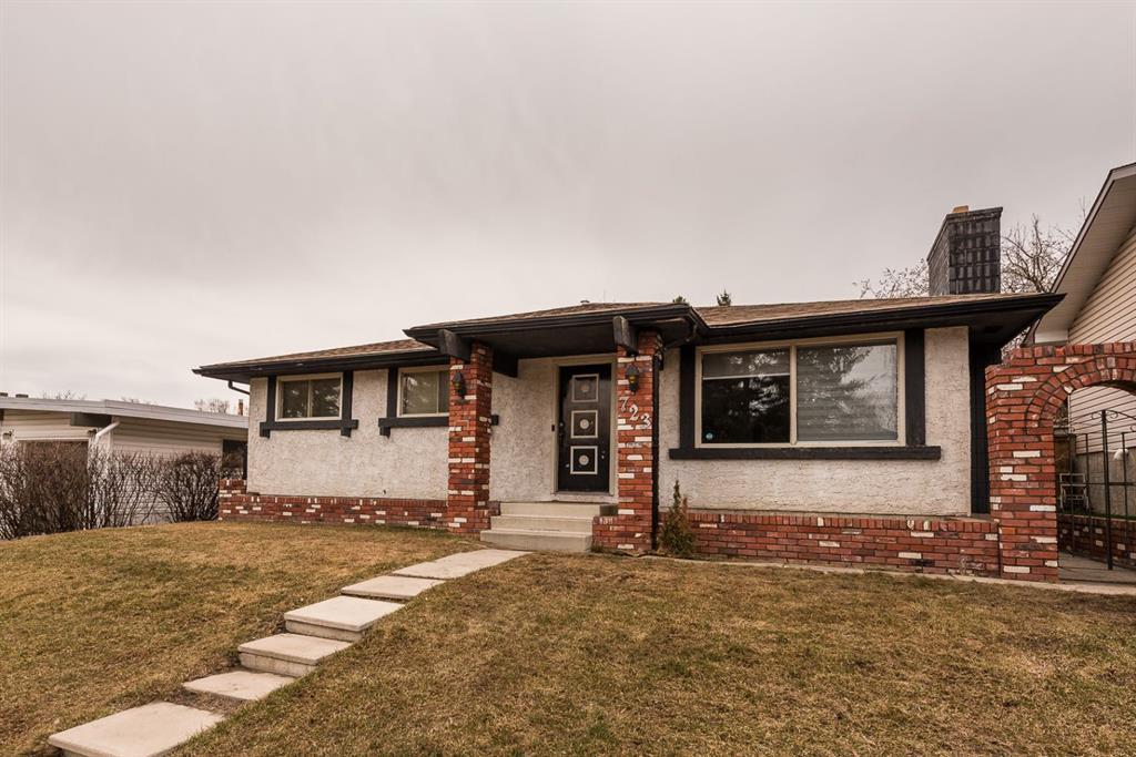 Xxx Cantrell Drive Sw Calgary Alberta T2W 1W9 Canyon Meadows Details