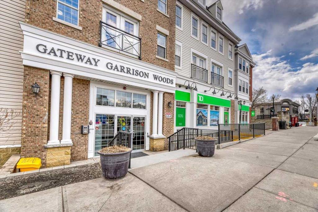 Xxx, Xxxx Xx Avenue Sw Calgary Alberta T2T 6N2 Garrison Woods Details