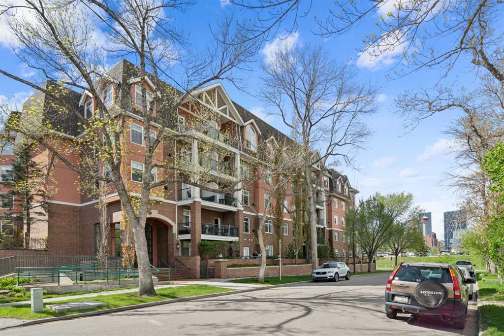 Xxx, Xx Xx Avenue Sw Calgary Alberta T2S3C7 Erlton Details