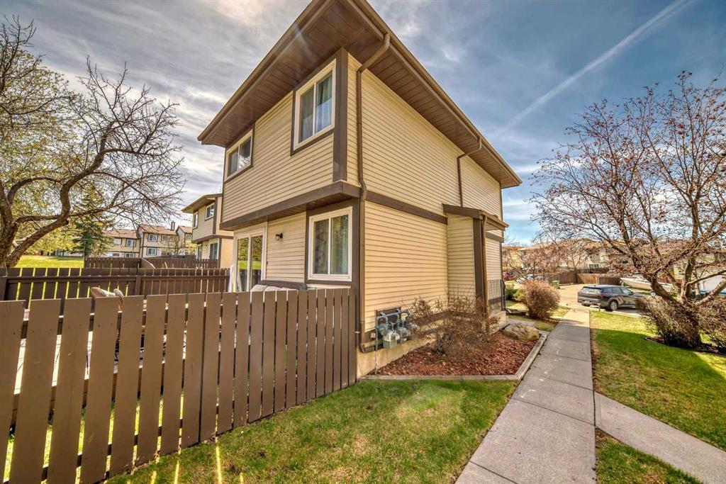 Xx, Xxx Bergen Road Nw Calgary Alberta T3K 1P2 Beddington Heights Details