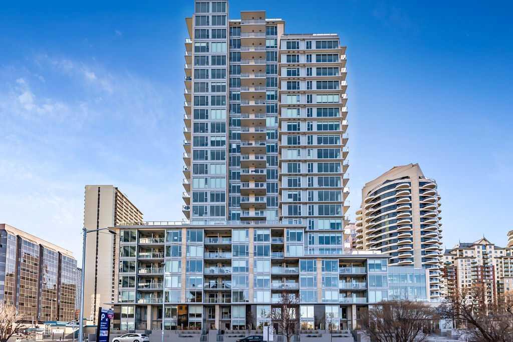 Xxx, Xxxx X Avenue Sw Calgary Alberta T2P1N4 Downtown West End Details