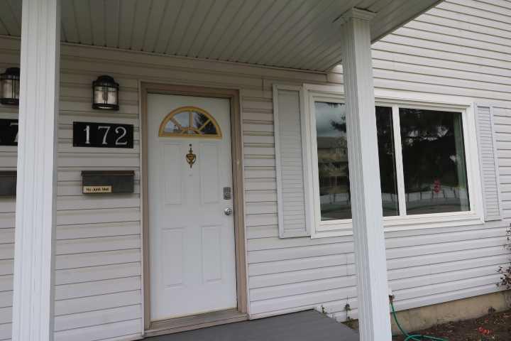 Xxx, Xxxx Xx Street Sw Calgary Alberta T3E 2P8 Rutland Park Details