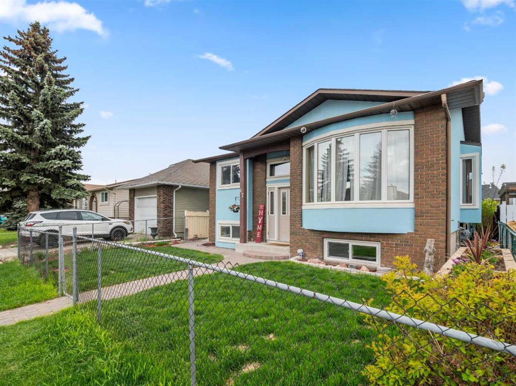 Xx Erin Meadows Court Se Calgary Alberta T2B 2Z8 Erin Woods Details